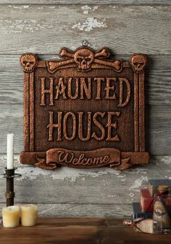 13" Haunted House Welcome Sign Decoration
