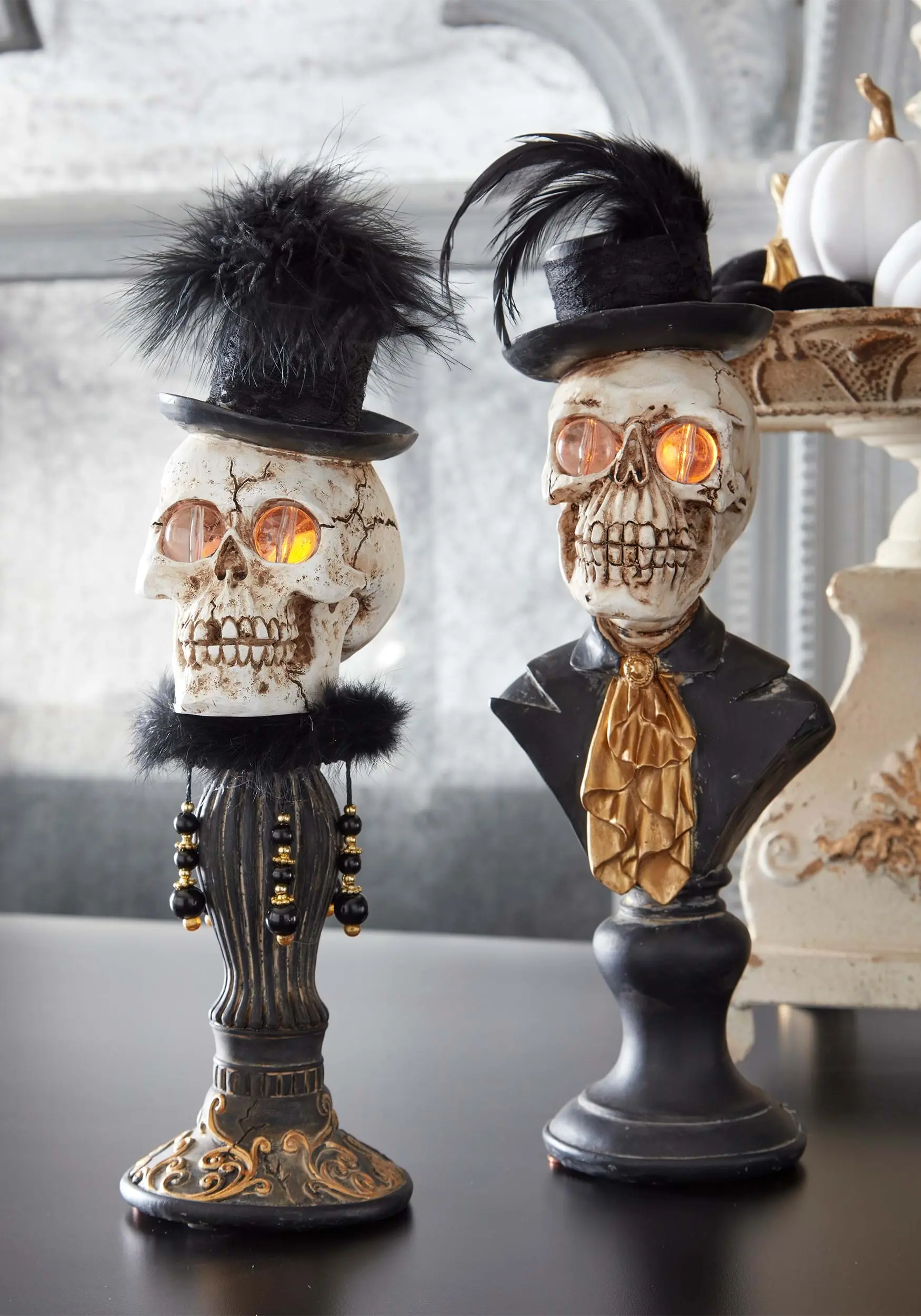 16 Inch Female Skeleton Bust With LED Eyes 4 16 Inch Female Skeleton Bust With LED Eyes - Image 2