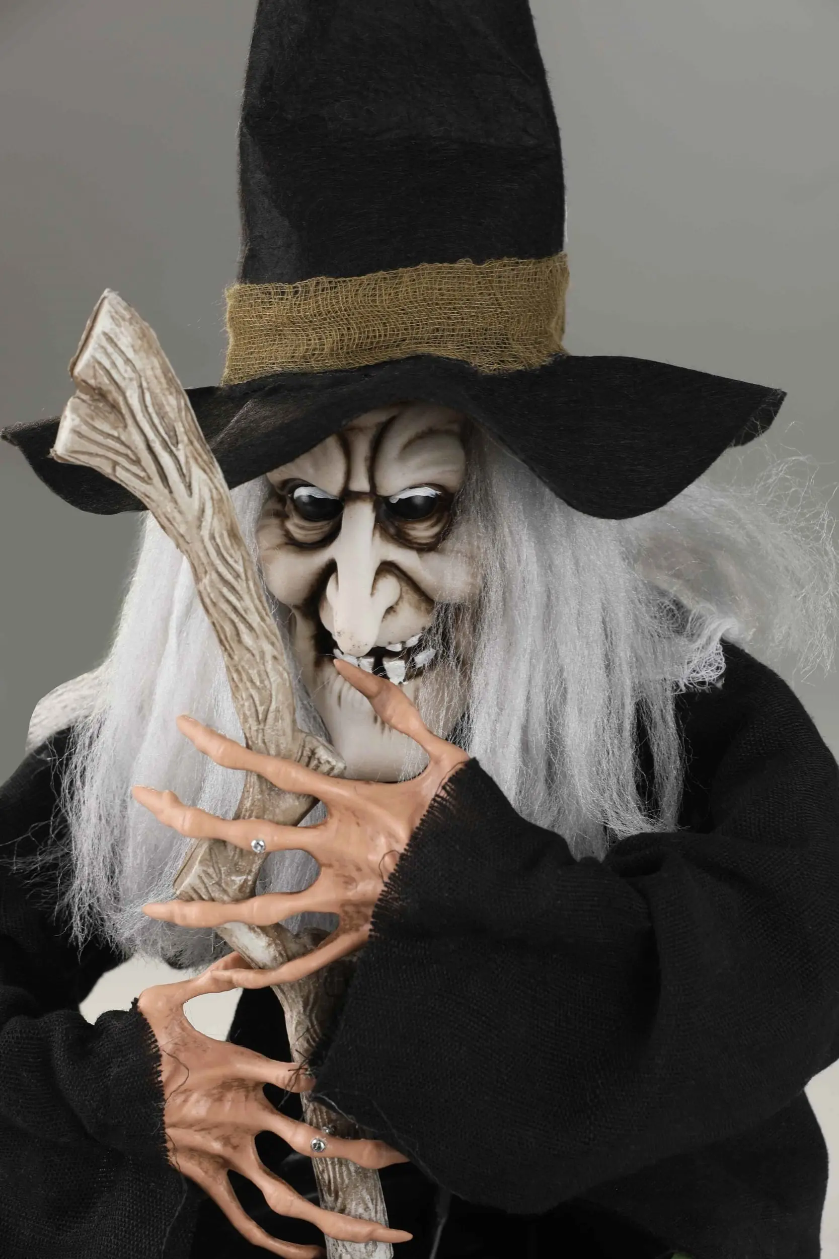 17" Brewing Witch With Black Cauldron 4 17" Brewing Witch With Black Cauldron - Image 2