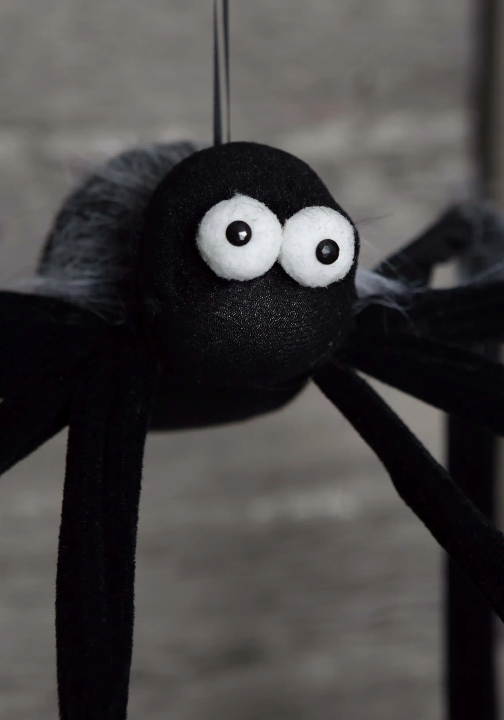 3.6 Ft Long Leg Spider Hanging Decoration 5 3.6 Ft Long Leg Spider Hanging Decoration - Image 3