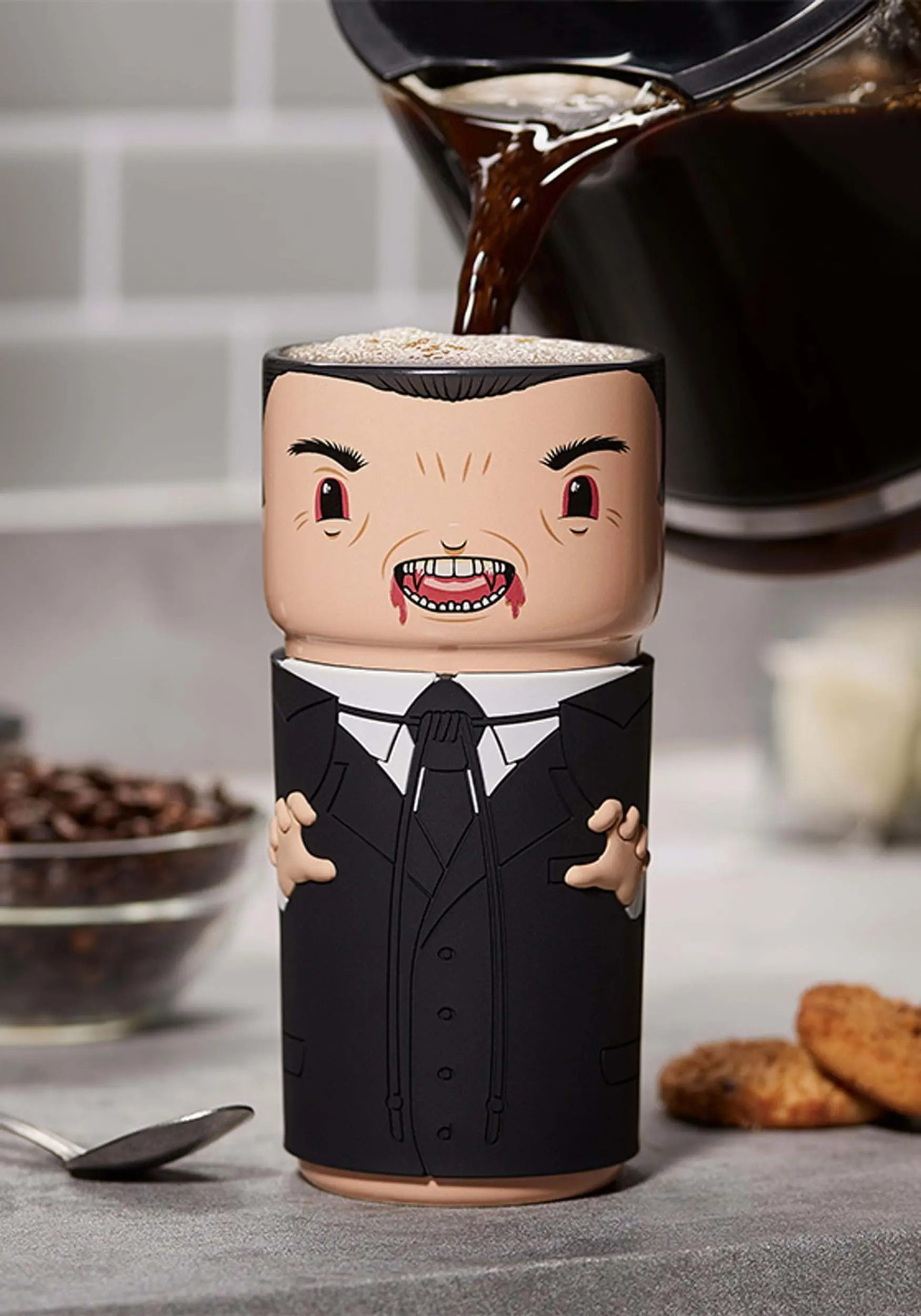 Vampire Dracula With 3D Hands Coscup 4 Vampire Dracula With 3D Hands Coscup - Image 2