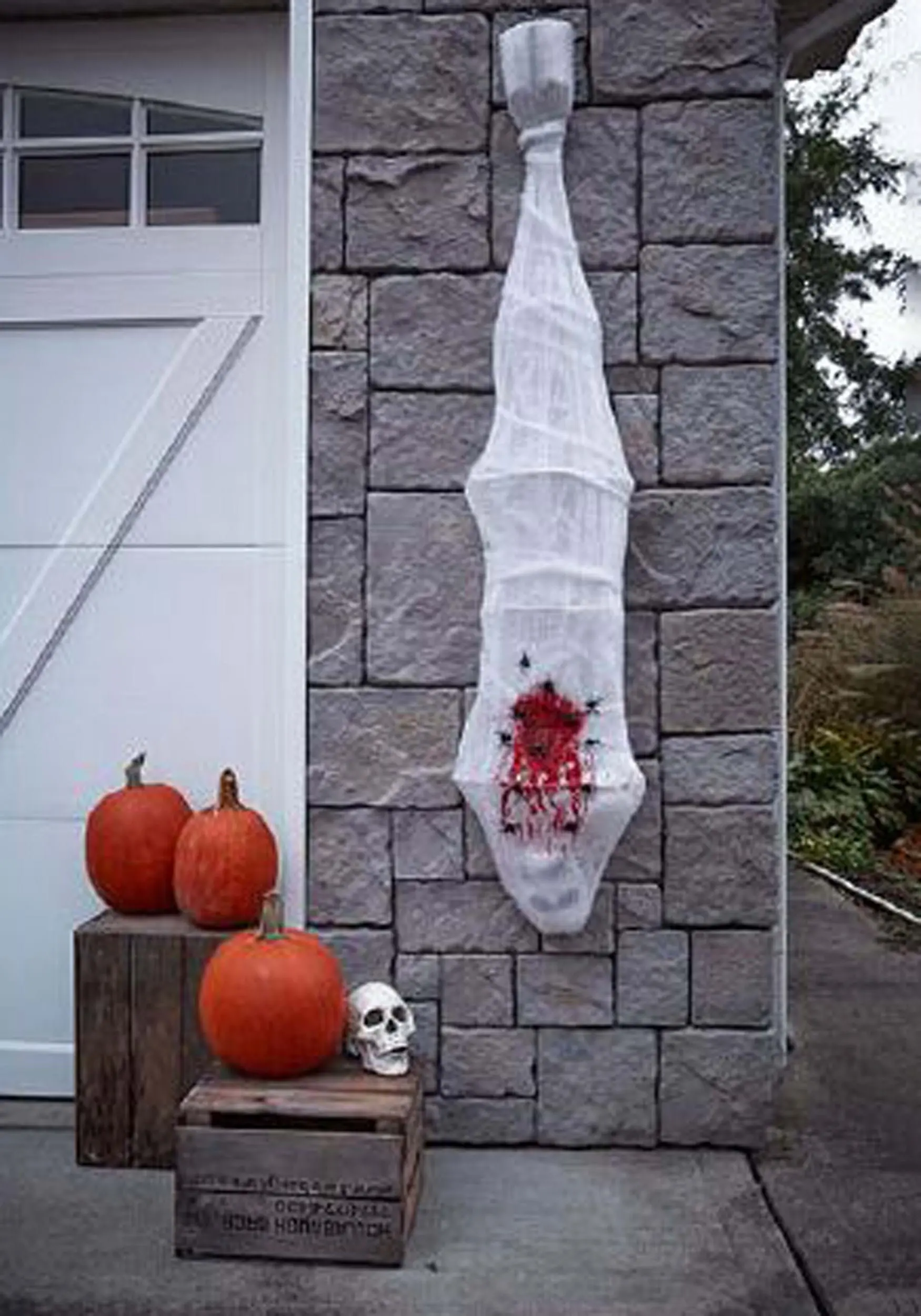 Infested Corpse With Spider Nest Decoration 3 Infested Corpse With Spider Nest Decoration