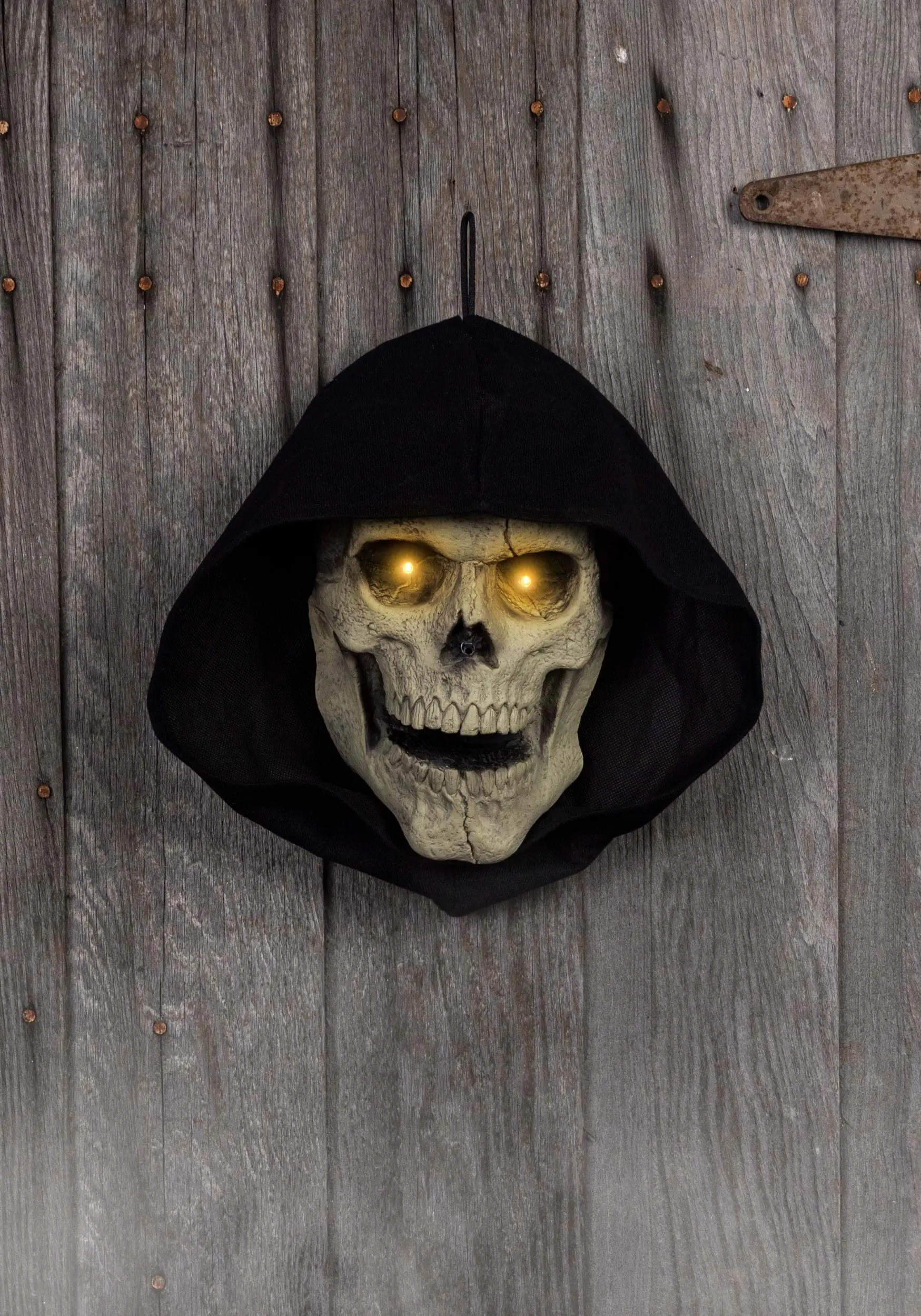 Haunting Reaper Skull Door Decoration 4 Haunting Reaper Skull Door Decoration - Image 2