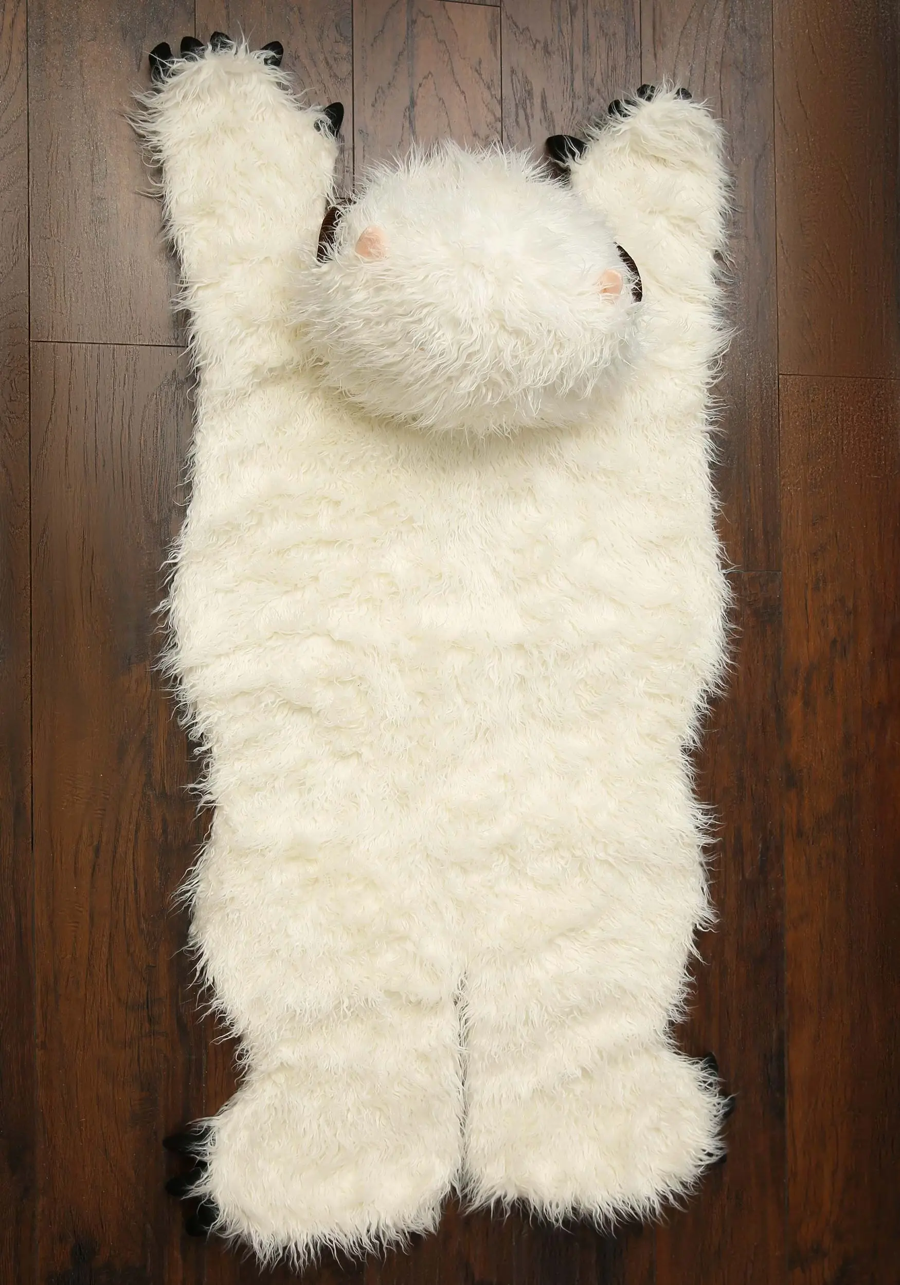 Star Wars Wampa Fur Rug 5 Star Wars Wampa Fur Rug - Image 3