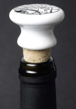 Witches Potion Bottle Stopper For Wine -Animatronics Shop witches potion bottle stopper alt 2